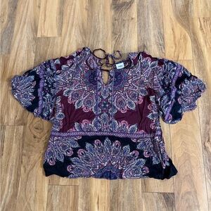 Daytrip Burgundy and Black Paisley Blouse
